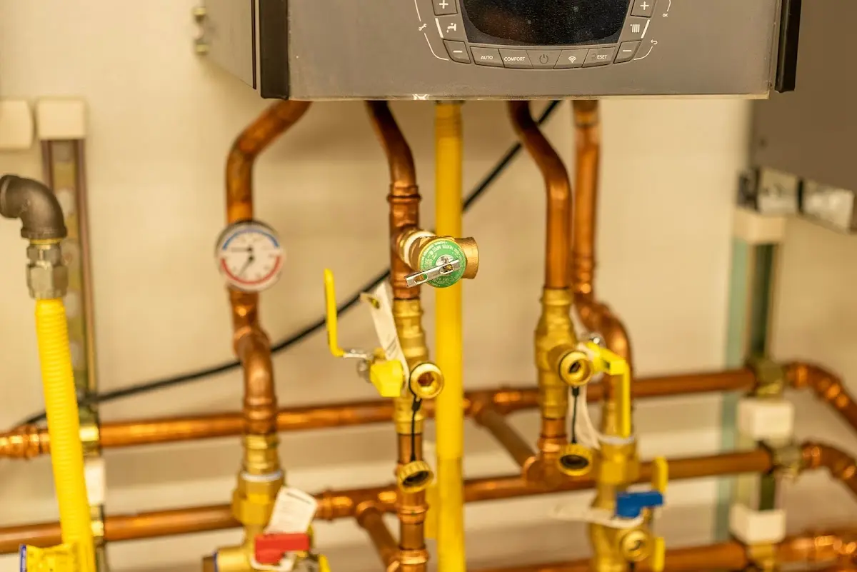 Licensed technician providing Emergency Plumbing for a homeowner in Ridgefield Park village